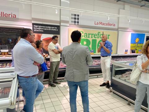 Visita a Carrefour -c.so Grosseto - zona espositiva 2
